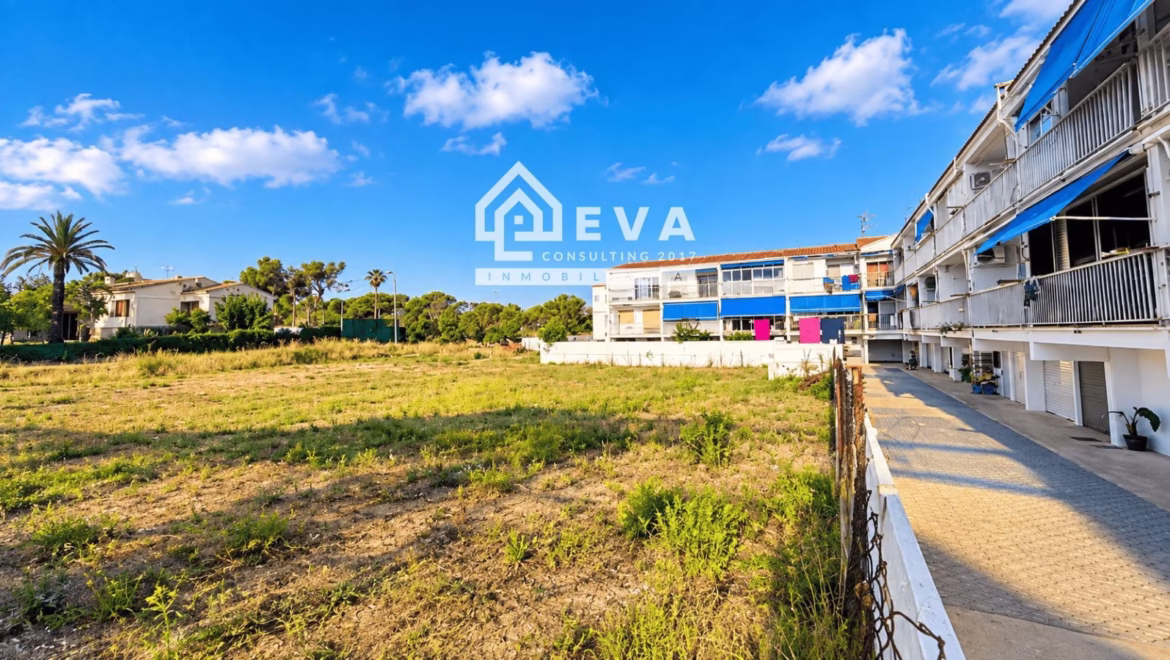 Apartamento en alquiler con terraza junto a la playa del Pinar, Grao de Castellón - foto 17 | Inmobiliaria en Castellón