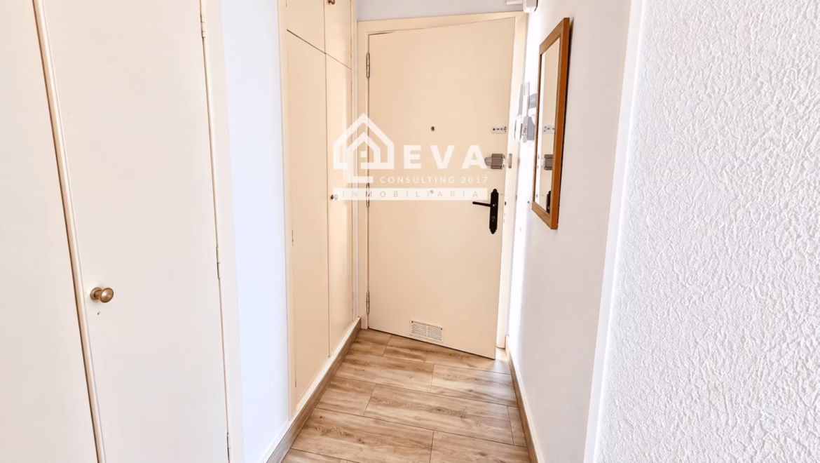 Apartamento en alquiler con terraza junto a la playa del Pinar, Grao de Castellón - foto 8 | Inmobiliaria en Castellón