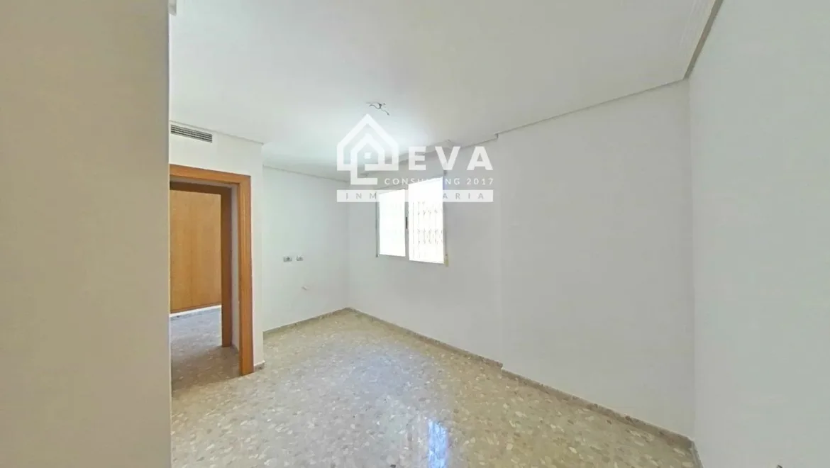 Casa adosada de banco en venta en Castellón con garaje - foto 25 | Inmobiliaria en Castellón