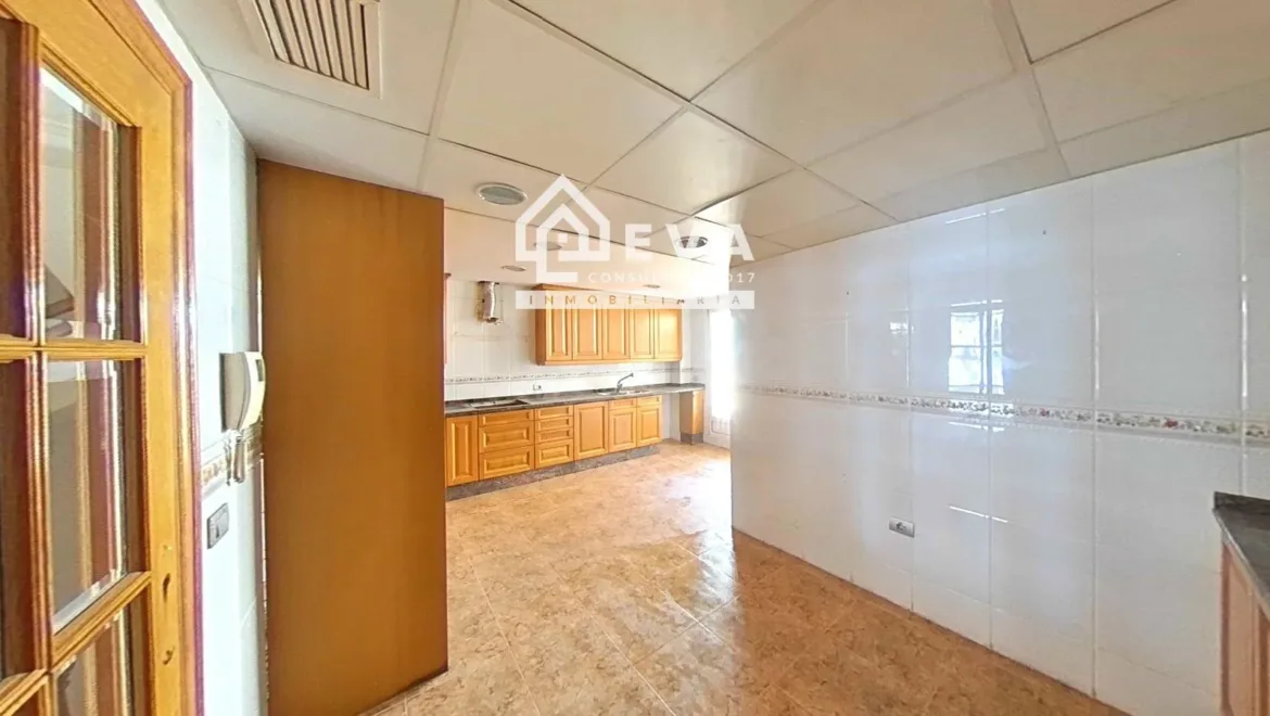 Casa adosada de banco en venta en Castellón con garaje - foto 30 | Inmobiliaria en Castellón