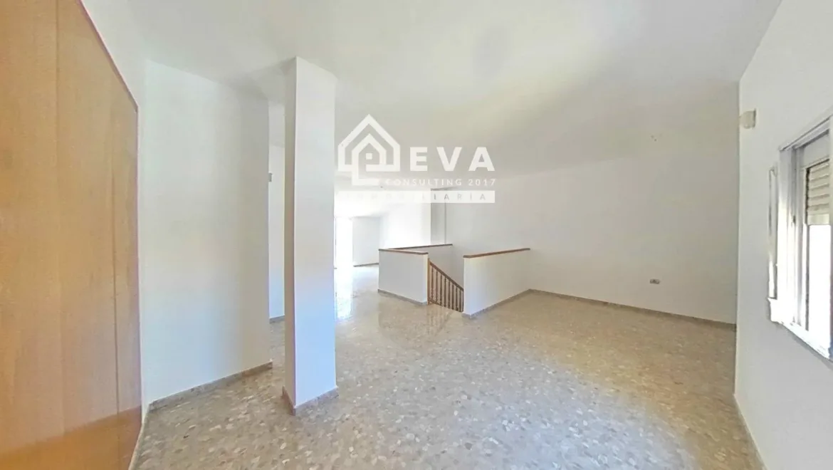 Casa adosada de banco en venta en Castellón con garaje - foto 6 | Inmobiliaria en Castellón