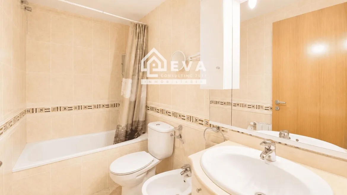 Chalet adosado en venta en Almassora pueblo con garaje y terraza - foto 16 | Inmobiliaria en Castellón