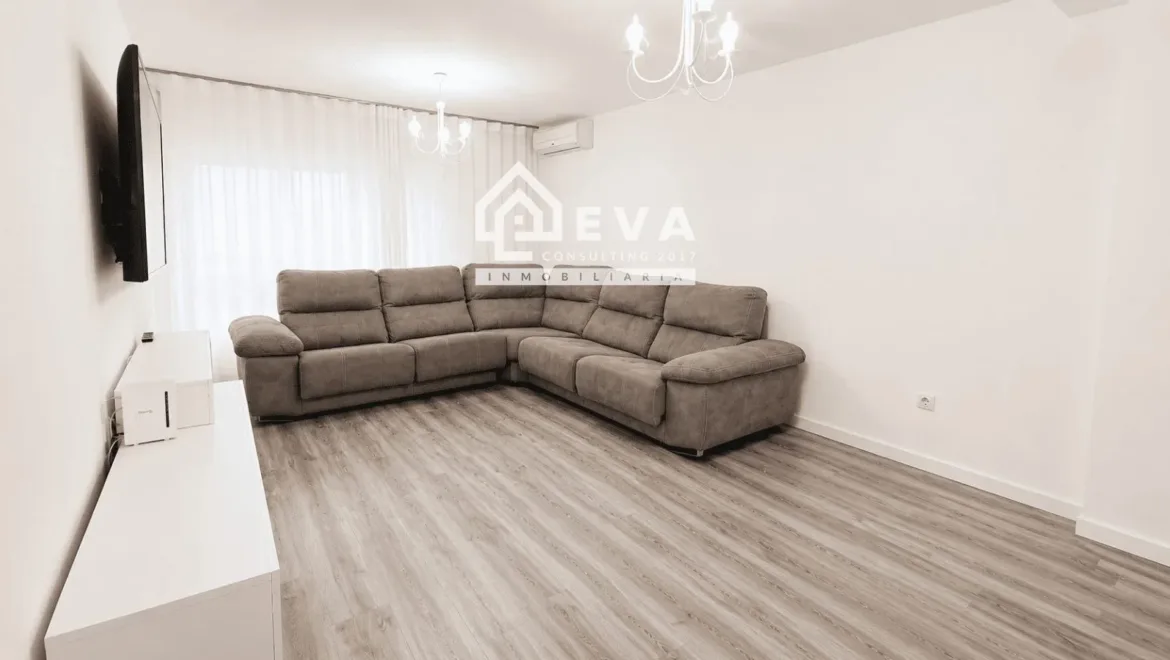 Chalet adosado en venta en Almassora pueblo con garaje y terraza - foto 8 | Inmobiliaria en Castellón