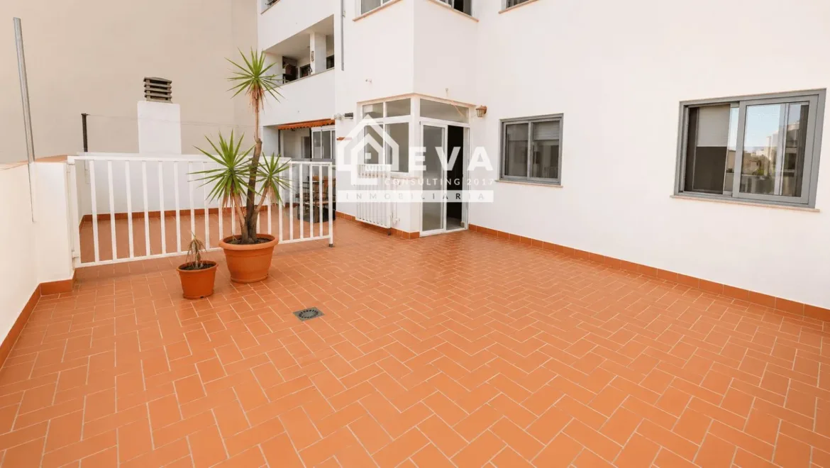 Espectacular piso con dos grandes terrazas, garaje y trastero en Almassora - foto 1 | Inmobiliaria en Castellón