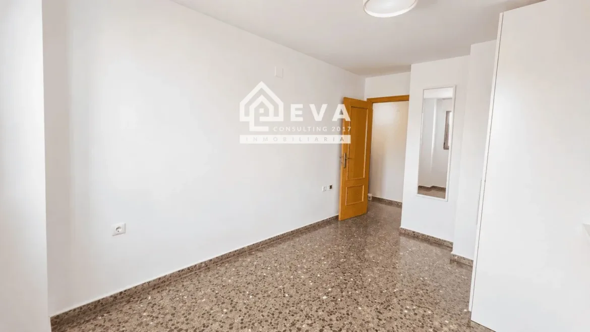 Espectacular piso con dos grandes terrazas, garaje y trastero en Almassora - foto 16 | Inmobiliaria en Castellón