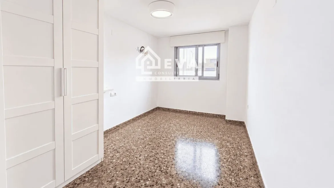 Espectacular piso con dos grandes terrazas, garaje y trastero en Almassora - foto 17 | Inmobiliaria en Castellón