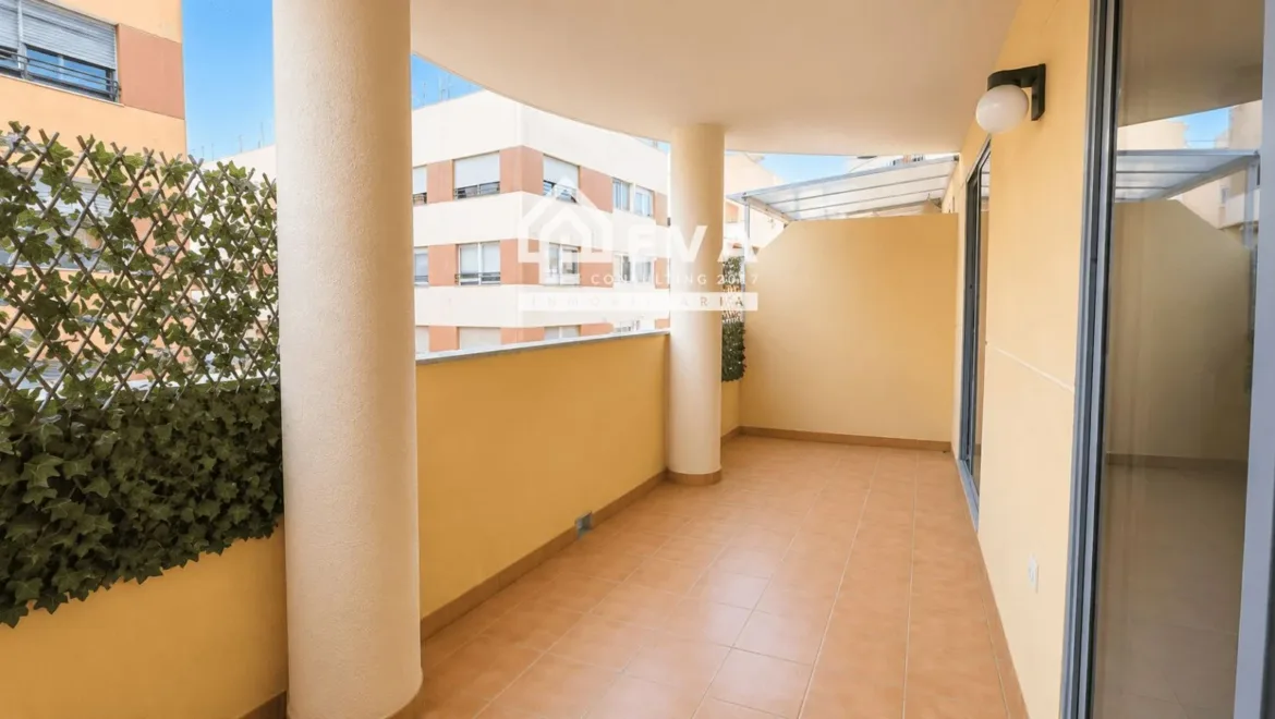 Espectacular piso con dos grandes terrazas, garaje y trastero en Almassora - foto 19 | Inmobiliaria en Castellón