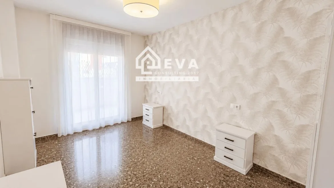 Espectacular piso con dos grandes terrazas, garaje y trastero en Almassora - foto 9 | Inmobiliaria en Castellón