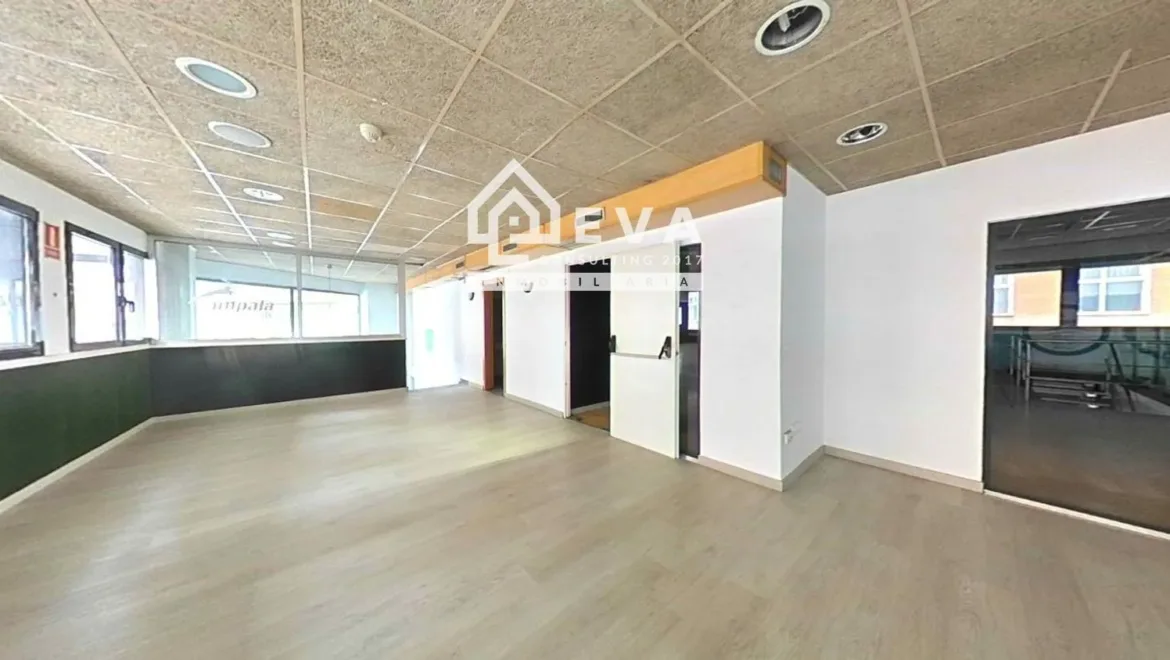 Local en venta en el centro de Castellón con 950 m² - foto 11 | Inmobiliaria en Castellón
