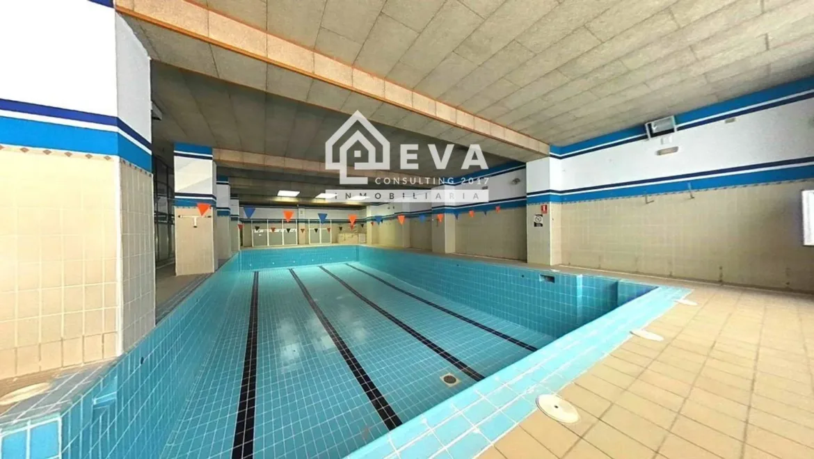 Local en venta en el centro de Castellón con 950 m² - foto 14 | Inmobiliaria en Castellón
