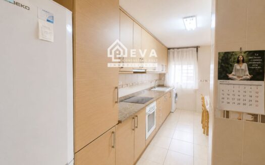 Piso en venta en Almazora con garaje, trastero y ascensor