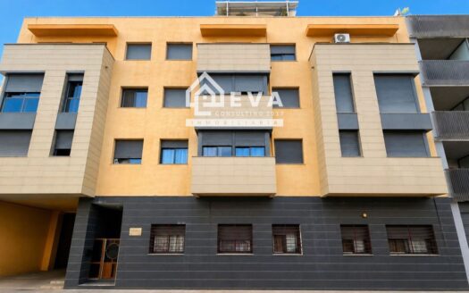 Piso en venta en Almazora con garaje, trastero y ascensor