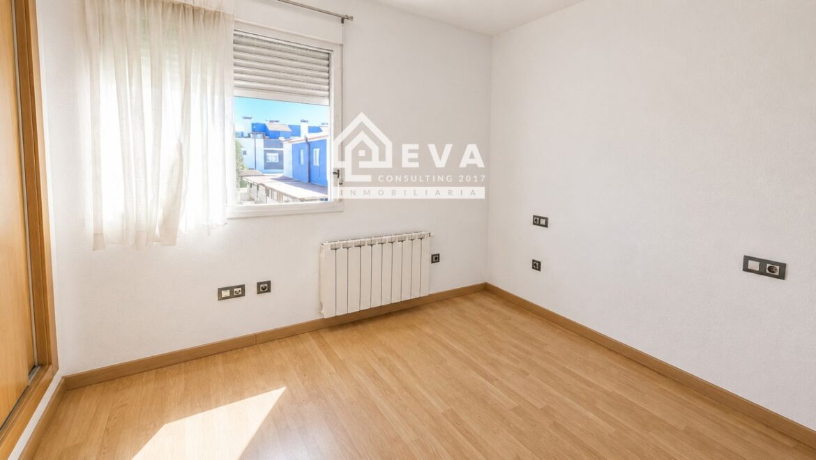 Adosado en venta en la playa de Almazora con piscina - foto 24 | Inmobiliaria Eva Consulting 2017