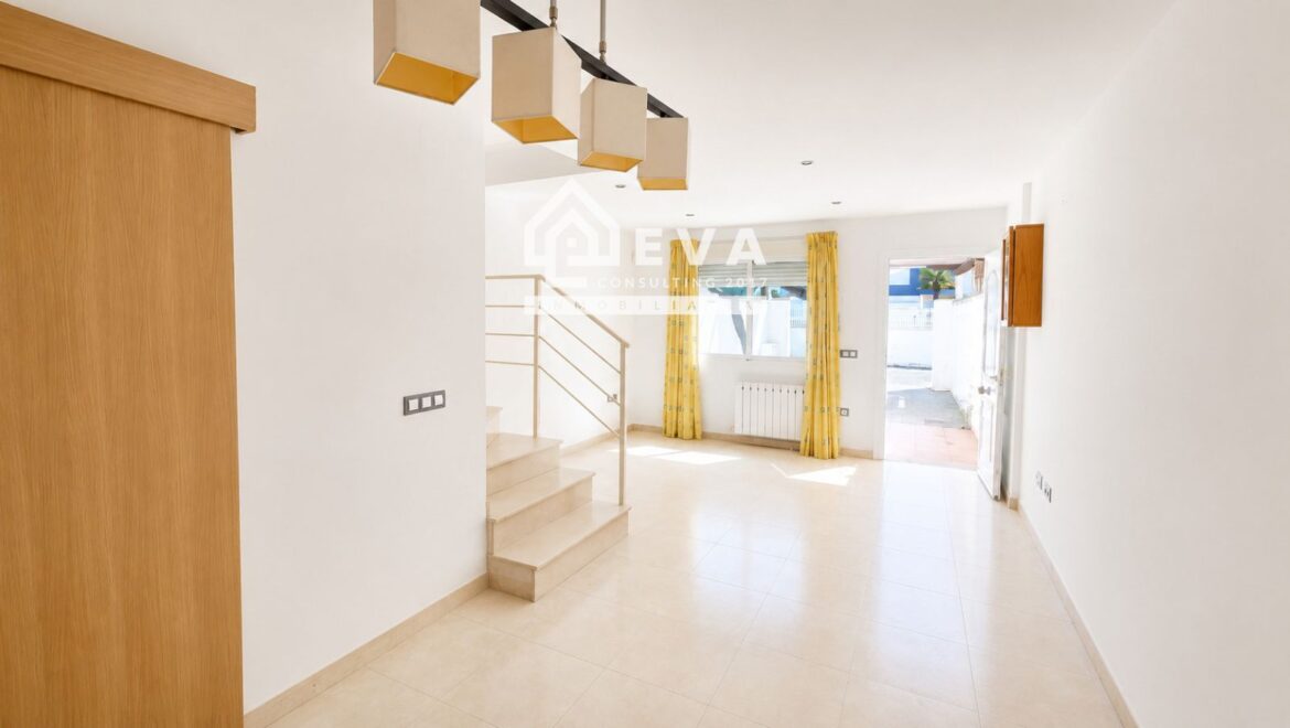 Adosado en venta en la playa de Almazora con piscina - foto 5 | Inmobiliaria Eva Consulting 2017