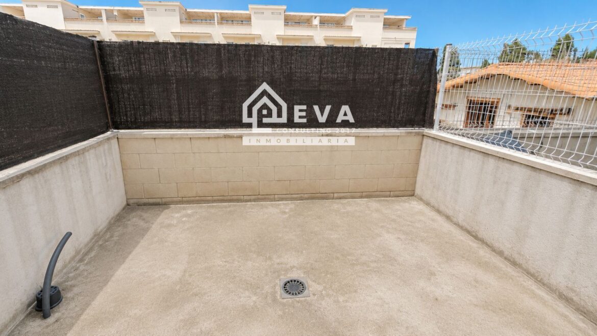 Adosado en venta en la playa de Almazora con piscina - foto 9 | Inmobiliaria Eva Consulting 2017