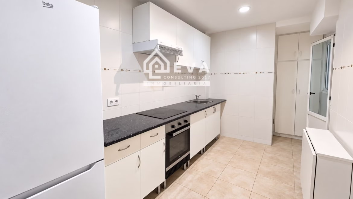 Piso en alquiler en Guitarrista Forte, Castellón, céntrico y con ascensor - foto 8 | Inmobiliaria Eva Consulting 2017