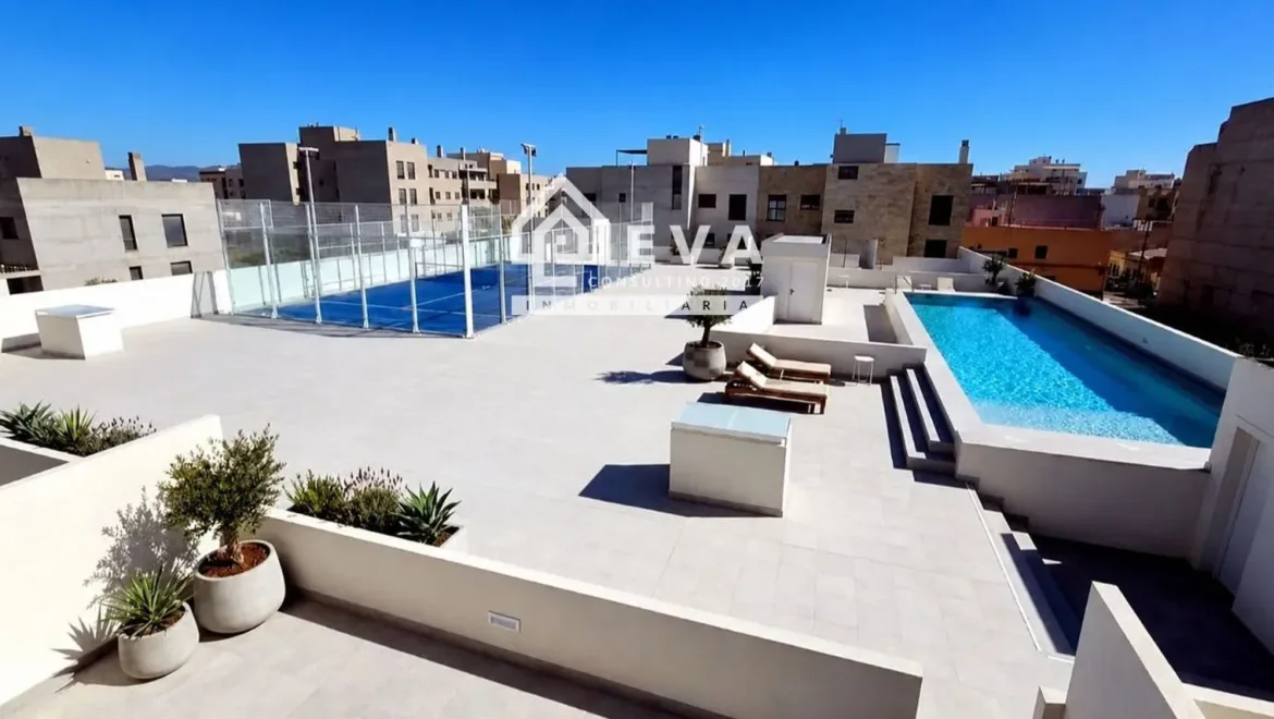 Obra nueva en Almazora con piscina y pádel - foto 1 | Inmobiliaria en Castellón