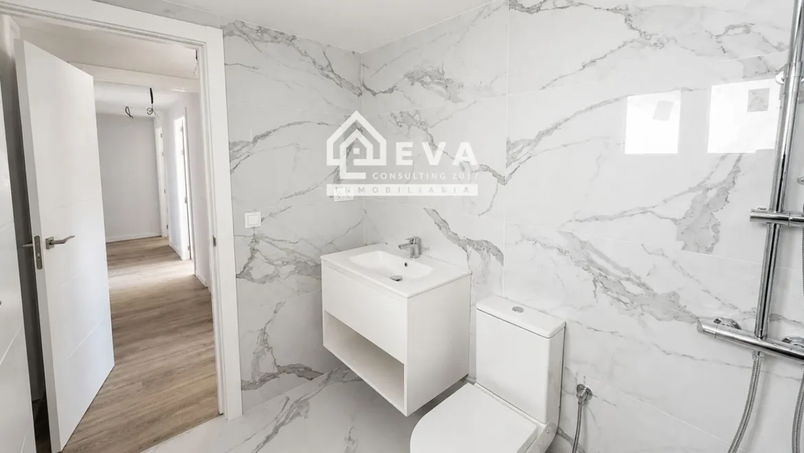 Obra nueva en Almazora con piscina y pádel - foto 10 | Inmobiliaria en Castellón