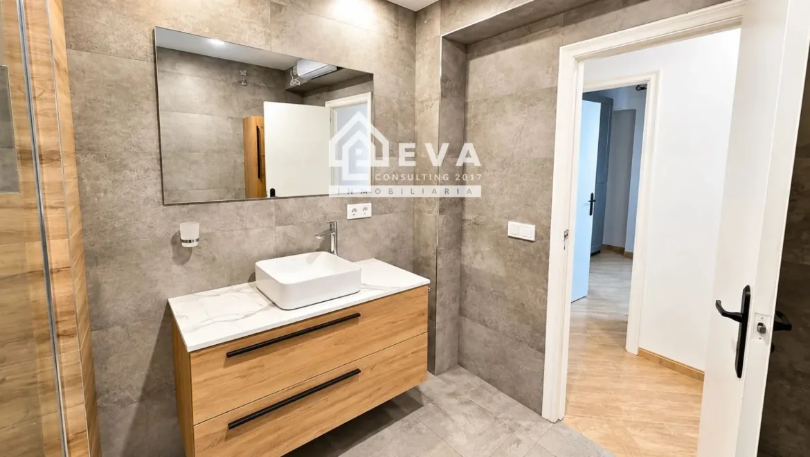 Piso amueblado de 3 dormitorios en alquiler - foto 11 | Inmobiliaria en Castellón