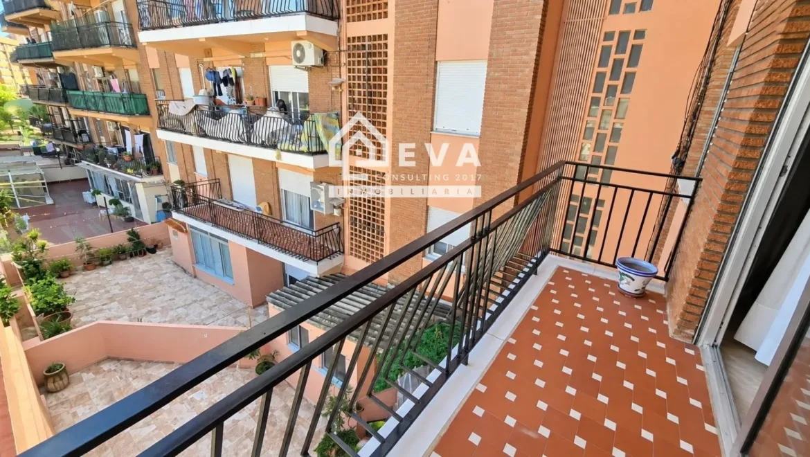 Piso amueblado de 3 dormitorios en alquiler - foto 16 | Inmobiliaria en Castellón