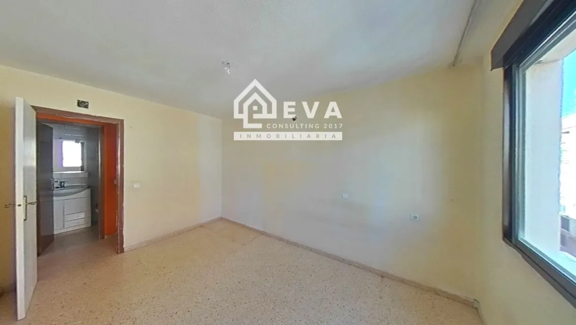 Piso bancario en venta en Vila-real para acondicionar - foto 3 | Inmobiliaria en Castellón