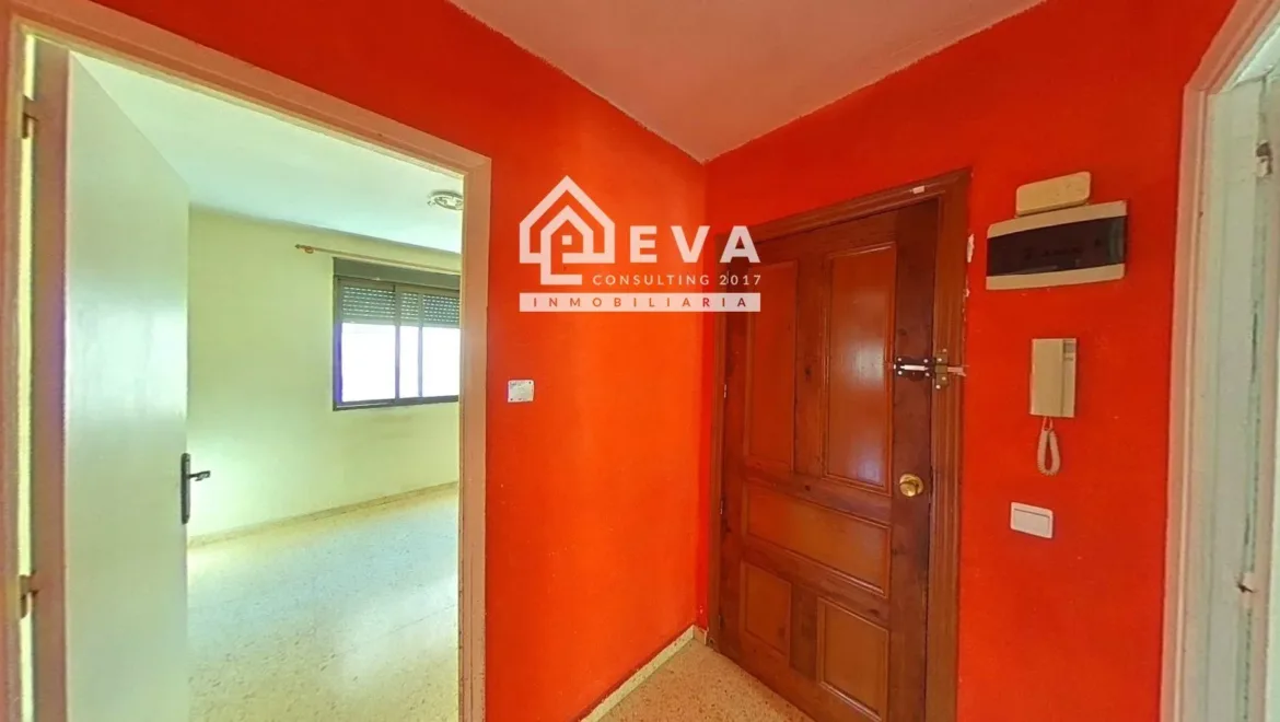 Piso bancario en venta en Vila-real para acondicionar - foto 8 | Inmobiliaria en Castellón