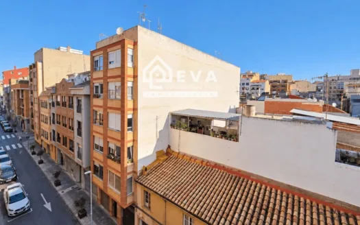Piso en alquiler en Castellón de la Plana con ascensor