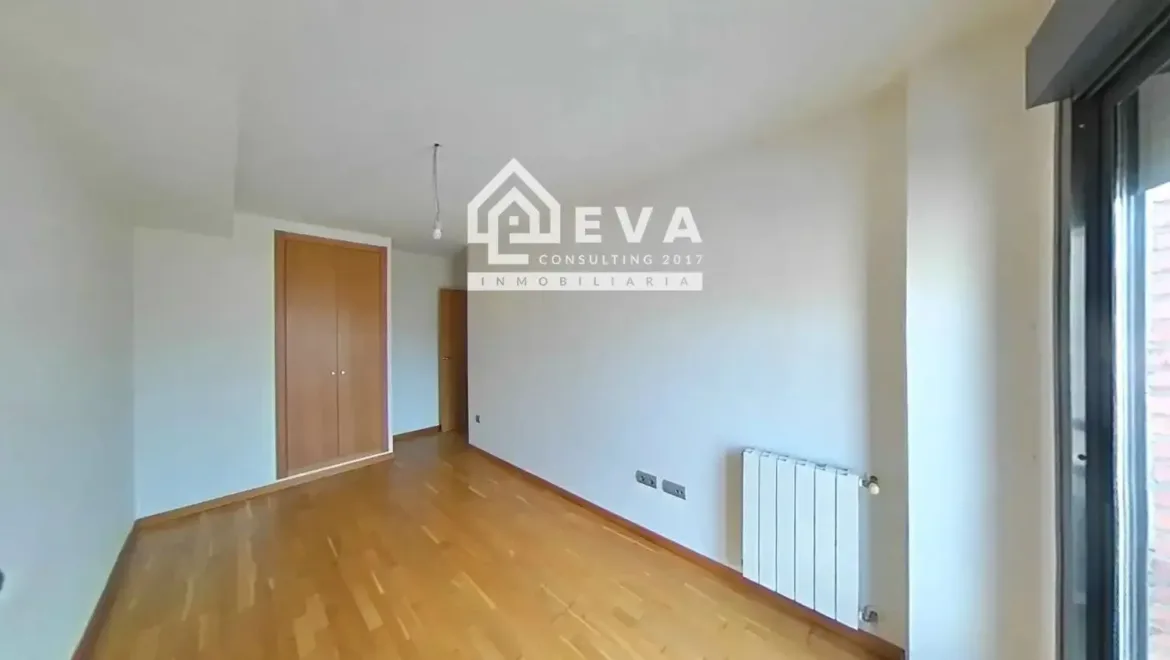 Piso en venta en el Grao de Castellón con 3 dormitorios - foto 15 | Inmobiliaria en Castellón