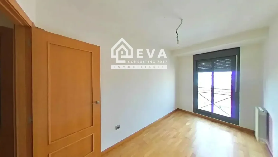 Piso en venta en el Grao de Castellón con 3 dormitorios - foto 18 | Inmobiliaria en Castellón