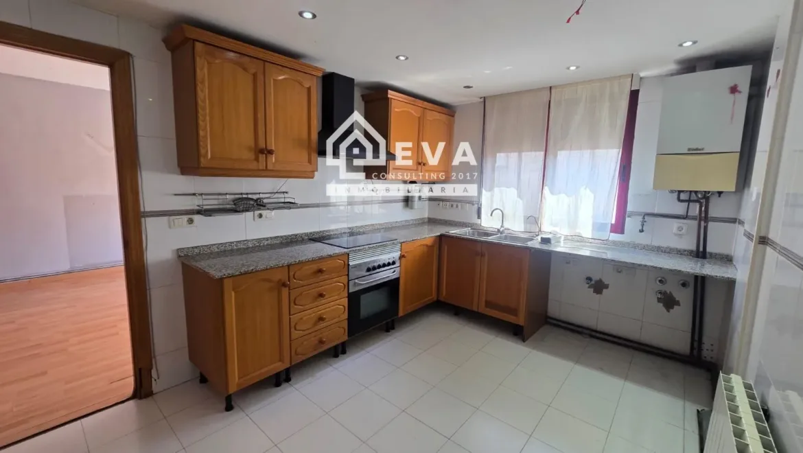 Piso en venta en Vila-real con ascensor y trastero - foto 5 | Inmobiliaria en Castellón